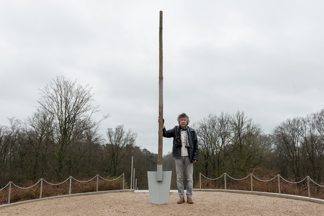 Kunstwerk op rotonde Macharen